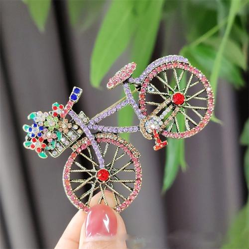 Broche de diamantes de imitación de la aleación de Zinc, Bicicleta, chapado, Joyería & con diamantes de imitación, más colores para la opción, 72x50mm, Vendido por UD