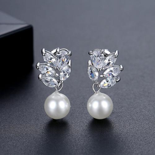 metal Pendientes con Colgantes, con Perlas plásticas, chapado en platina real, micro arcilla de zirconia cúbica & para mujer, 10.93x21.9mm, Vendido por Par