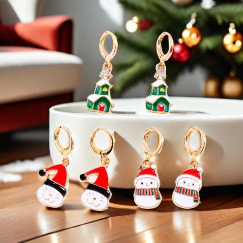 Boucles d'oreilles de Noël, alliage de zinc, Placage de couleur d'or, Forme différente pour le choix & Conception de Noël & pour femme & émail & avec strass, plus de couleurs à choisir, Vendu par paire