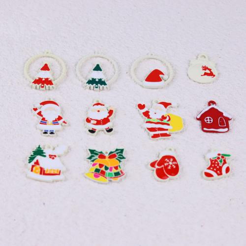 Pendentifs de Noël en alliage de zinc, vernis au four, Forme différente pour le choix & Conception de Noël & DIY & émail, plus de couleurs à choisir, Vendu par PC