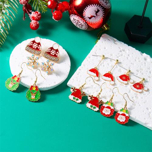 Boucles d'oreilles de Noël, alliage de zinc, Placage de couleur d'or, Conception de Noël & styles différents pour le choix & pour femme & émail & avec strass, plus de couleurs à choisir, Vendu par paire