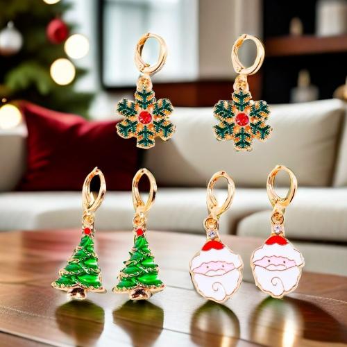 Boucles d'oreilles de Noël, alliage de zinc, Placage de couleur d'or, Forme différente pour le choix & Conception de Noël & pour femme & émail & avec strass, plus de couleurs à choisir, Vendu par paire