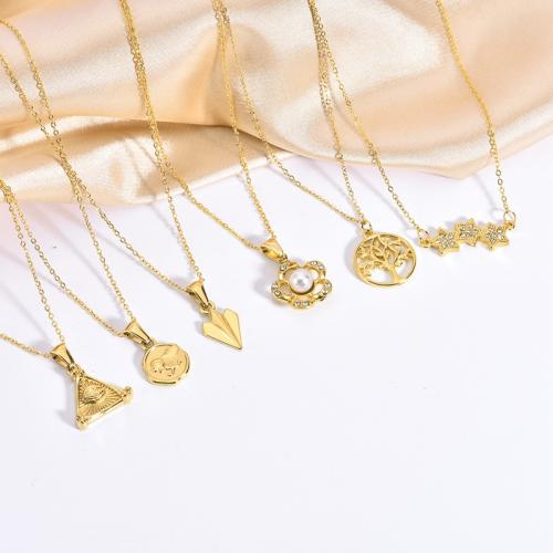 Collier de bijoux de titane, Acier titane, avec perle de plastique, Placage de couleur d'or, styles différents pour le choix & pour femme & avec strass, plus de couleurs à choisir cm, Vendu par PC