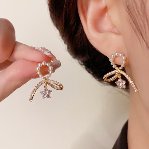 Boucles d'oreilles en laiton zircon cubique pavent, avec perle de plastique, Plaqué d'or, pavé de micro zircon & pour femme, Or Vendu par paire