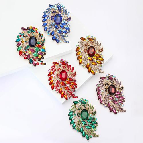 Bijoux broche en Zinc alliage , alliage de zinc, fleur, Placage, bijoux de mode & avec strass, plus de couleurs à choisir Vendu par PC