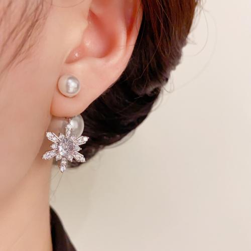 Boucles d'oreilles en laiton zircon cubique pavent, avec perle de plastique, Plaqué d'or, pavé de micro zircon & pour femme, argent Vendu par paire