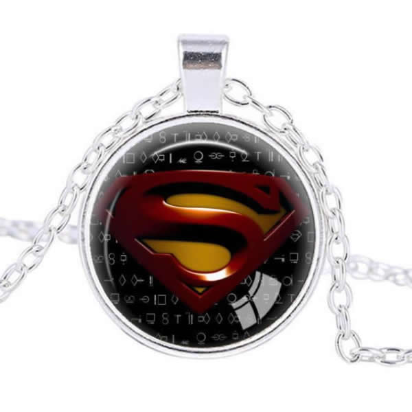24:Logotipo de Superman