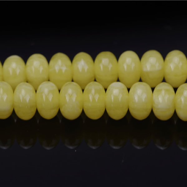 10:primrose yellow