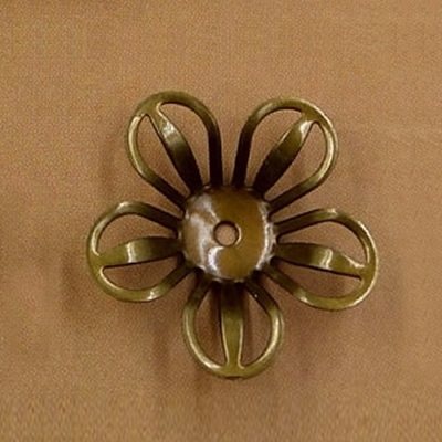 antike Bronze überzogen