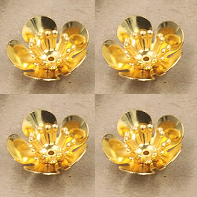 Goldfarbe überzogen