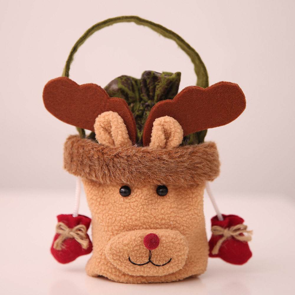 3:christmas reindeer