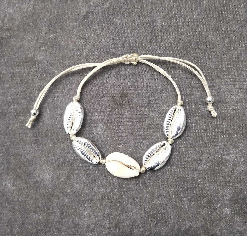6:silver bracelet