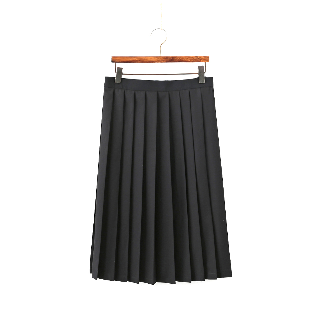 Black, medium length skirt (65cm)