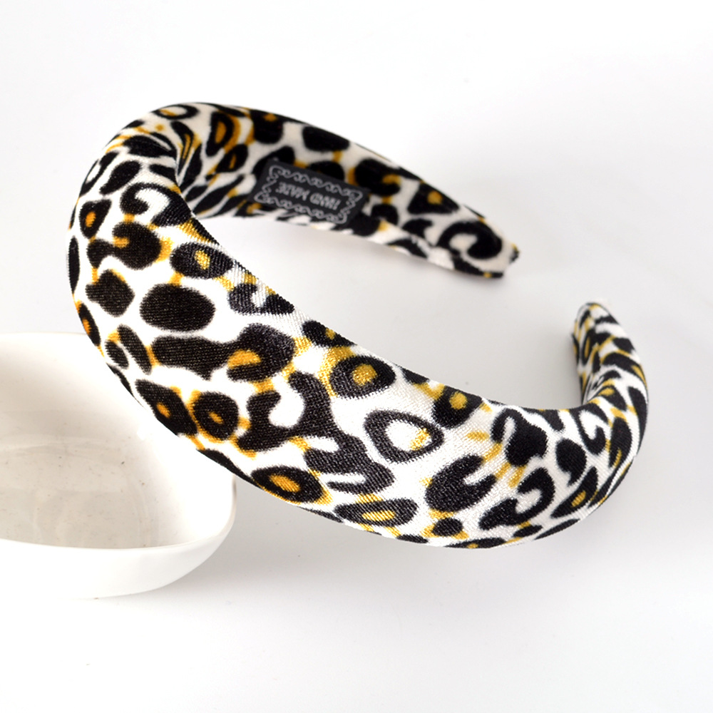 1:motif léopard