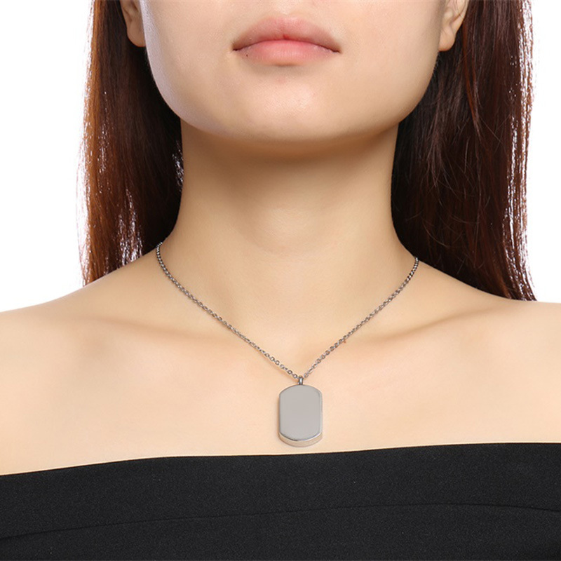 silver(Pendant necklace)