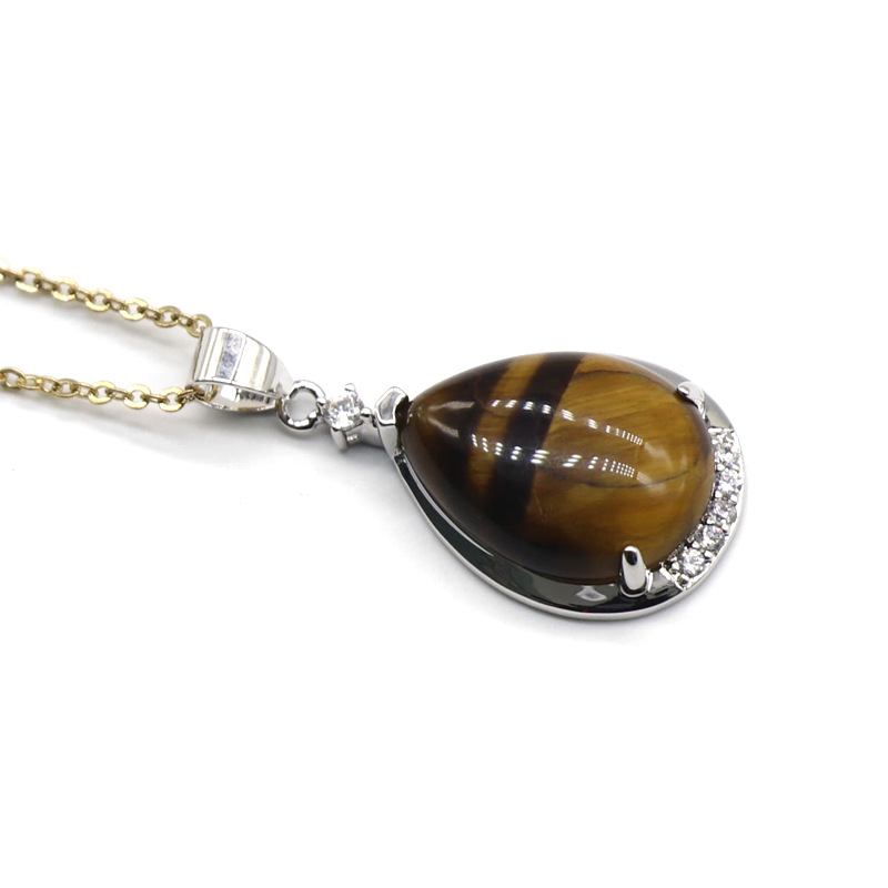 Tiger eye stone (including chain)