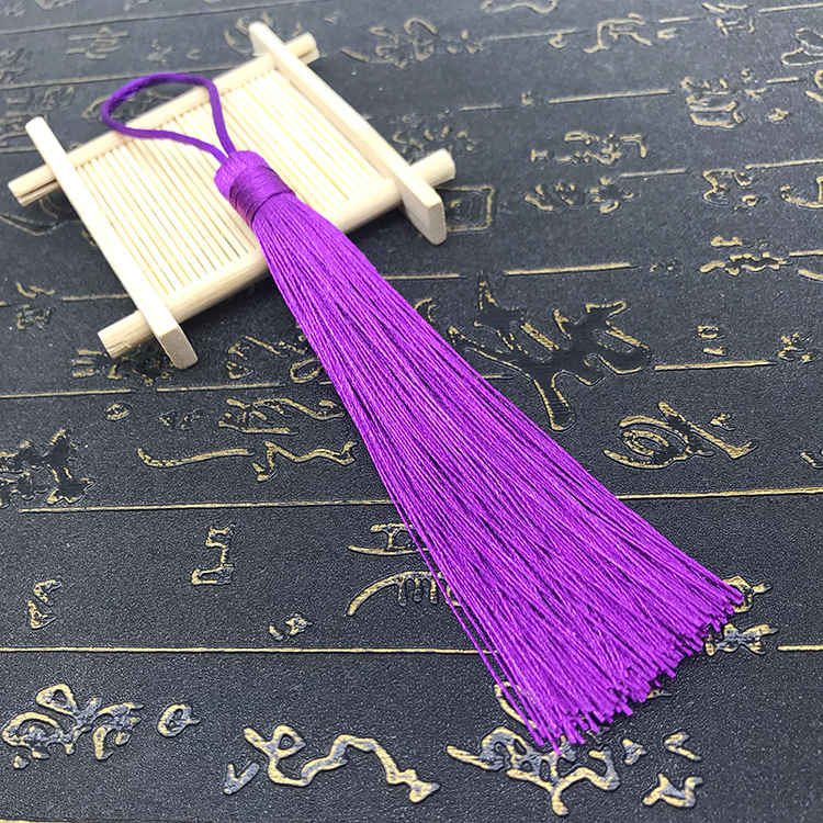 Customized tassel [red purple]