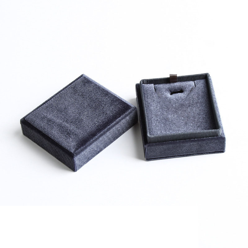 8,gray pendant box