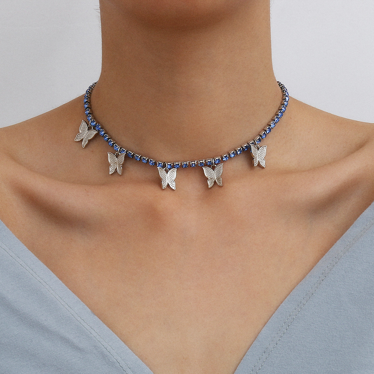 Necklace-white k 1