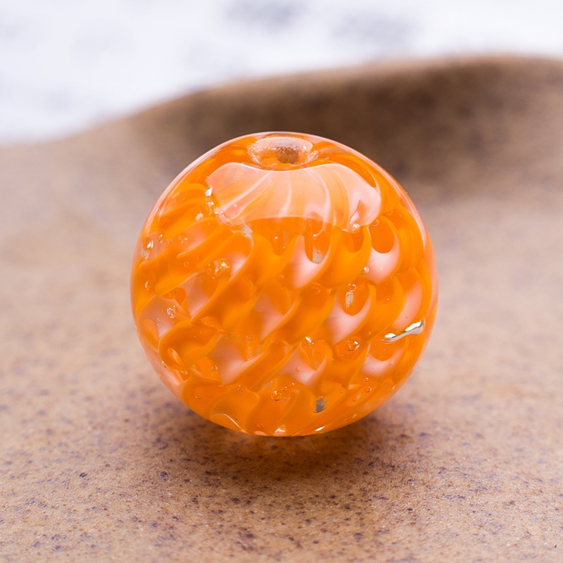 4:Thread beads, orange