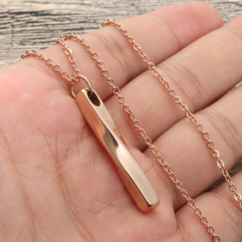 Rose gold pendant with cross chain