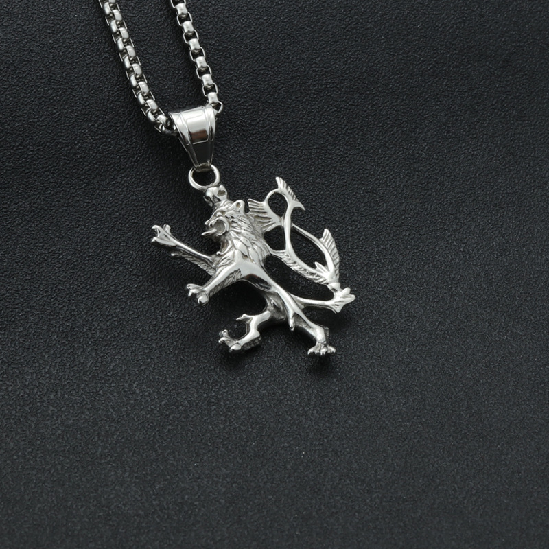 Small silver pendant (without chain