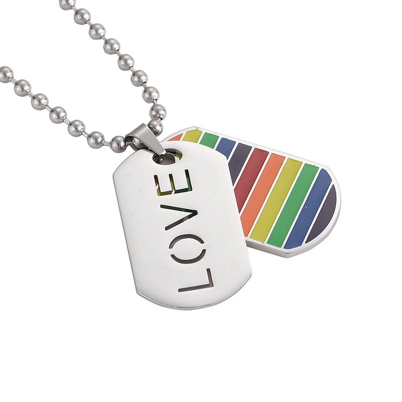 The LOVE pendant contains chains