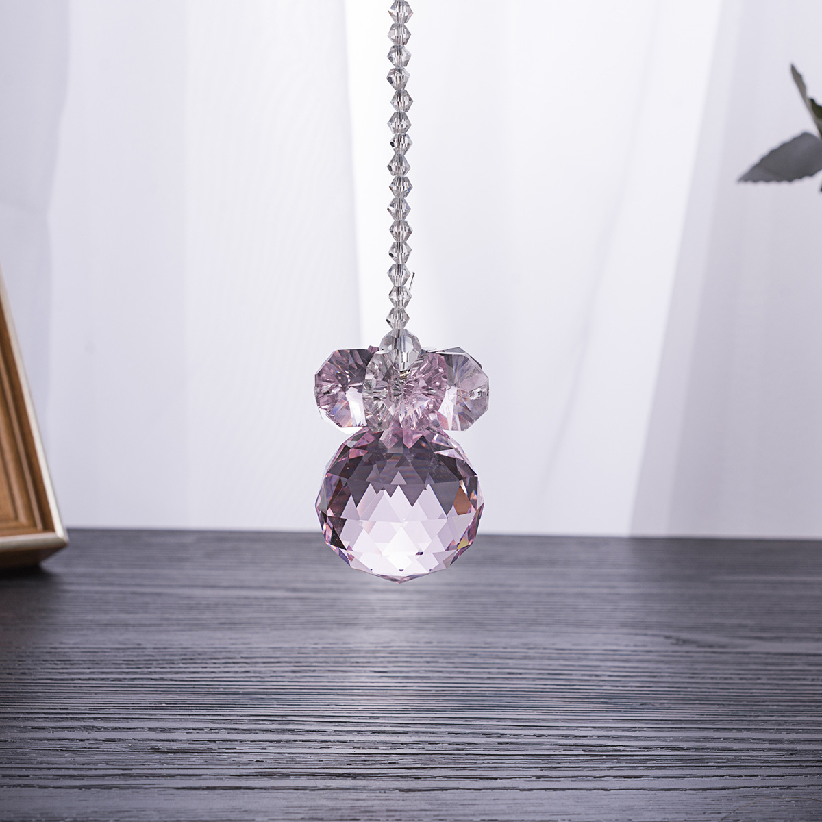 K930MM light bulb pendant -- Pink