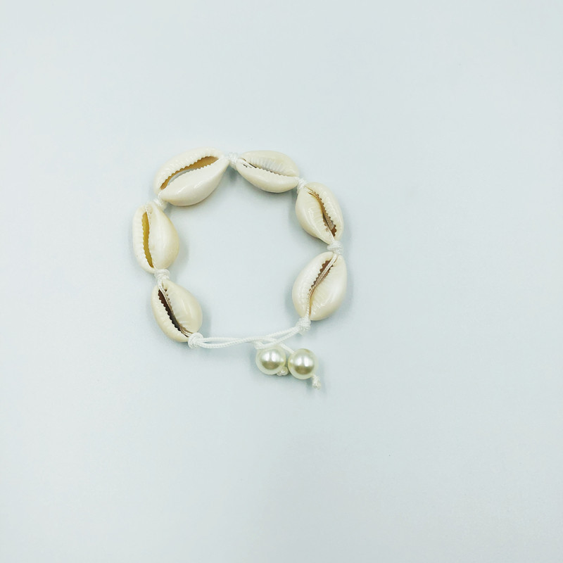 8:white  Bracelet