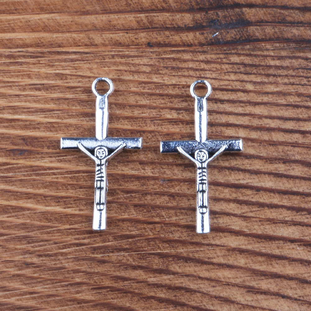 1:Crucifix Pendant