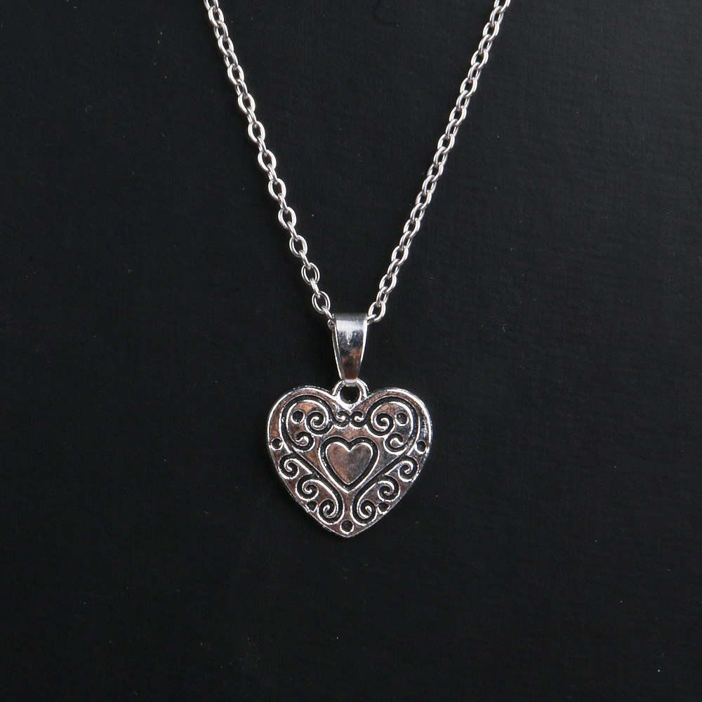 2:Heart Necklace