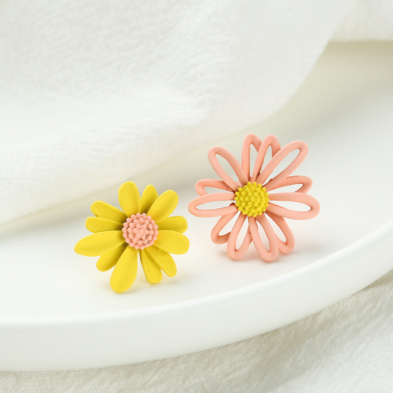 Yellow pink  (earrings)