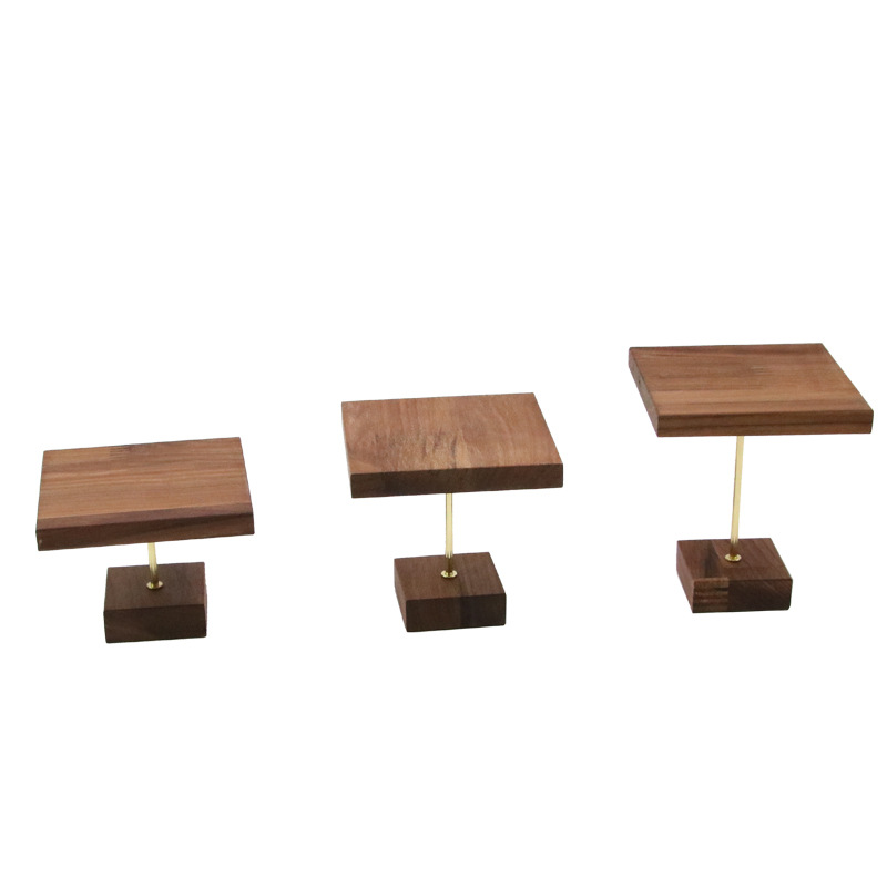 A square set of three pieces