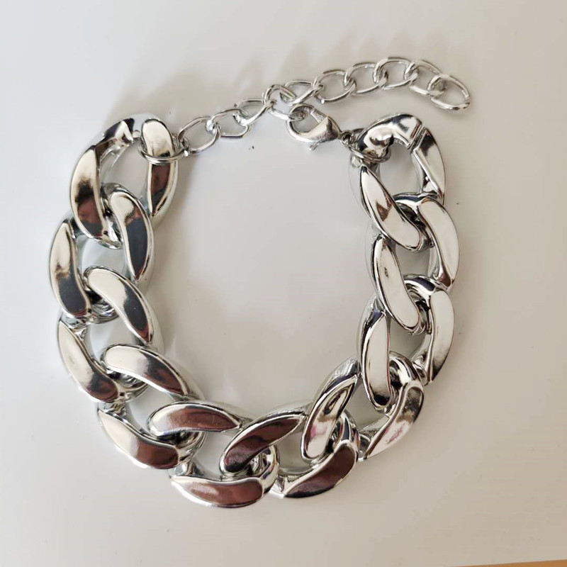 4:silver bracelet 18cm