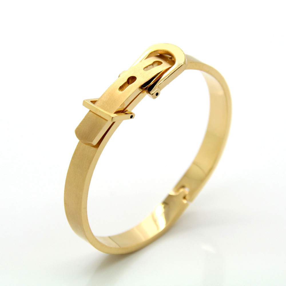 2:gold color plated