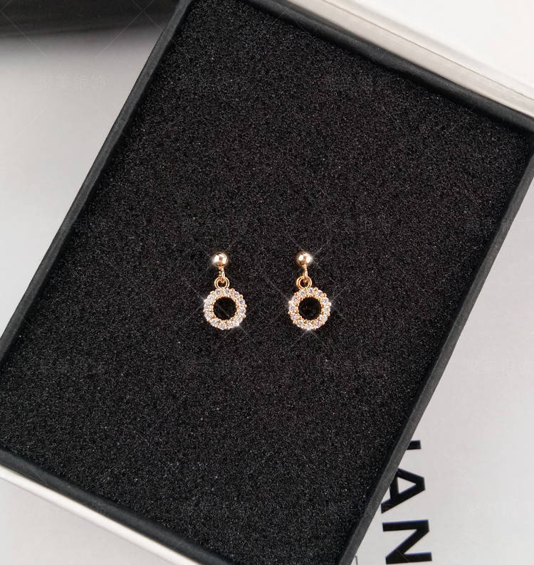 Drop earring with 925 silver pins