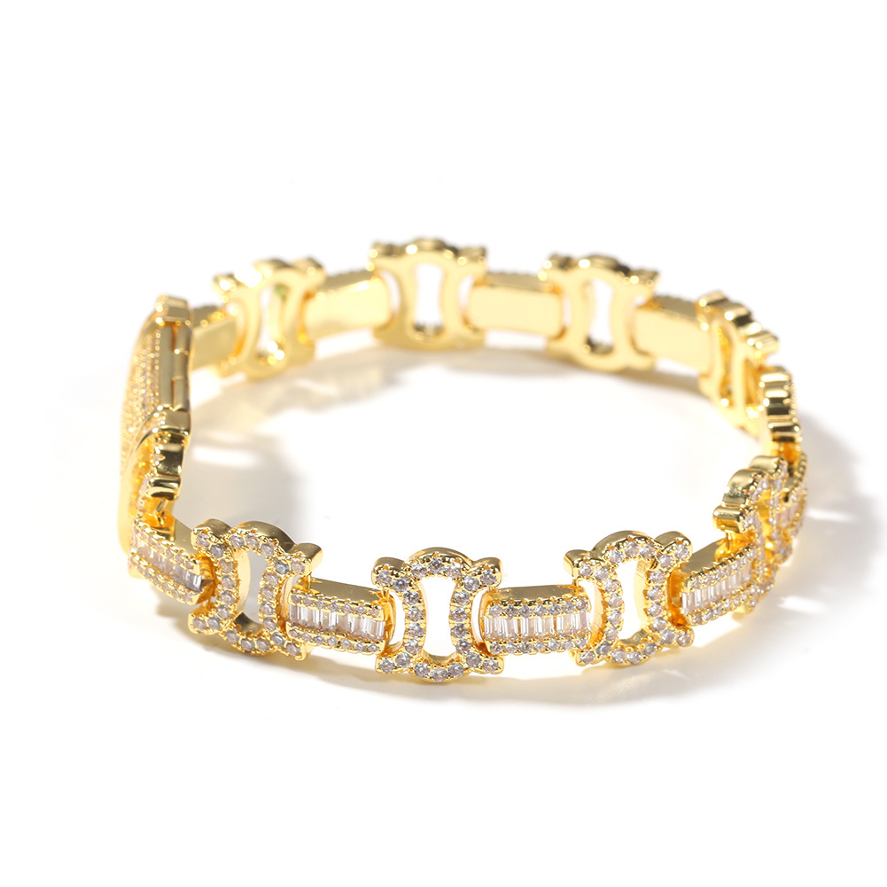 Golden 7inch bracelet