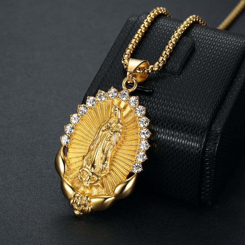 1:Gold and white diamond pendant