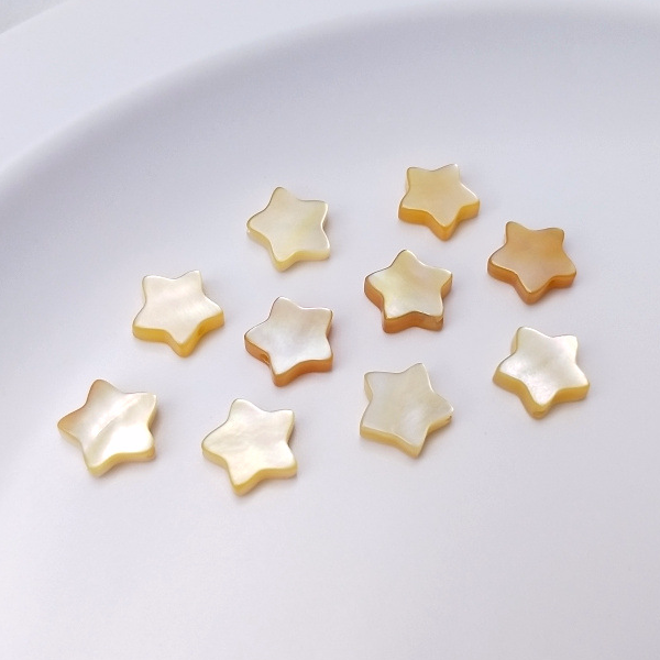 Golden shell five-pointed star 8mm_1pcs