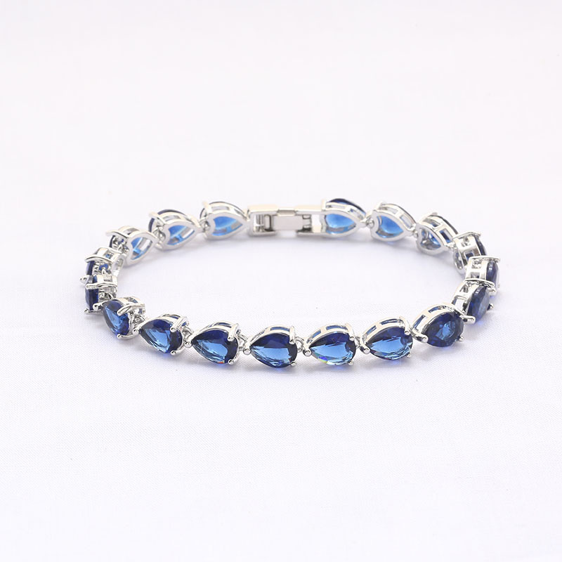 White Blue Diamond 17cm