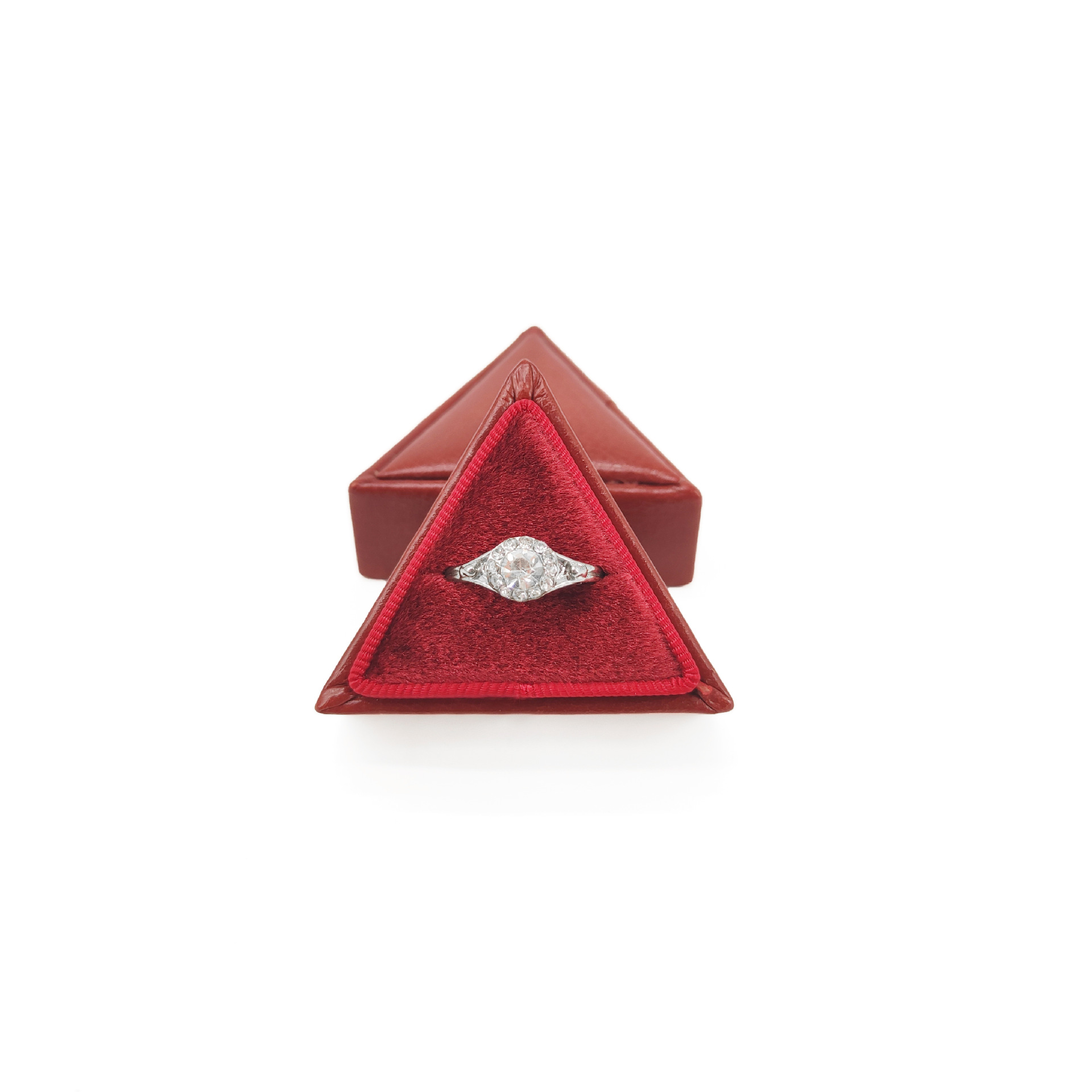 Triangular single ring