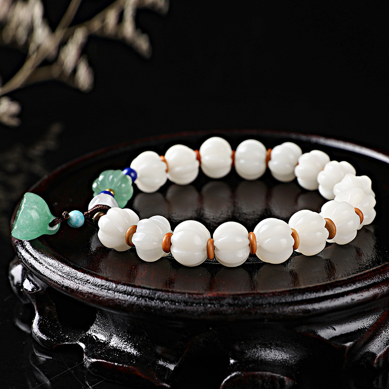 Fine White Jade Bodhi Pumpkin Bead Hanging Lotus