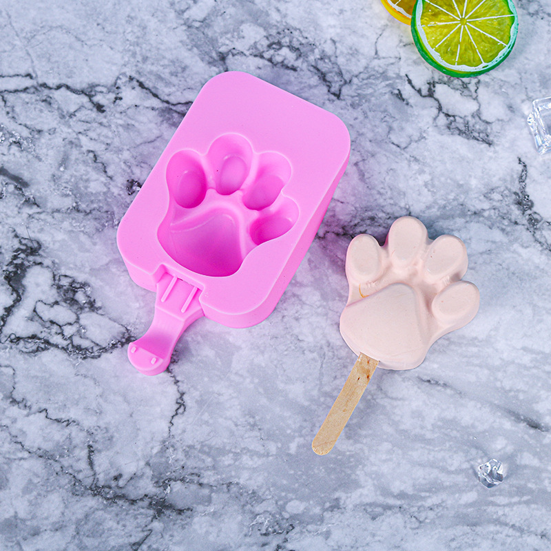 Bear paw popsicle mold