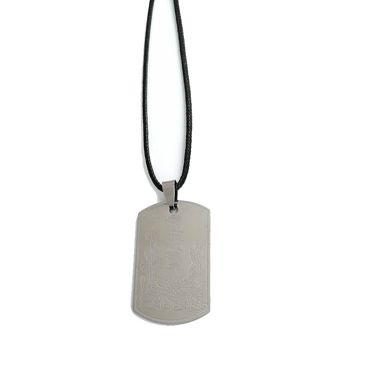 3:Silver pendant   leather rope