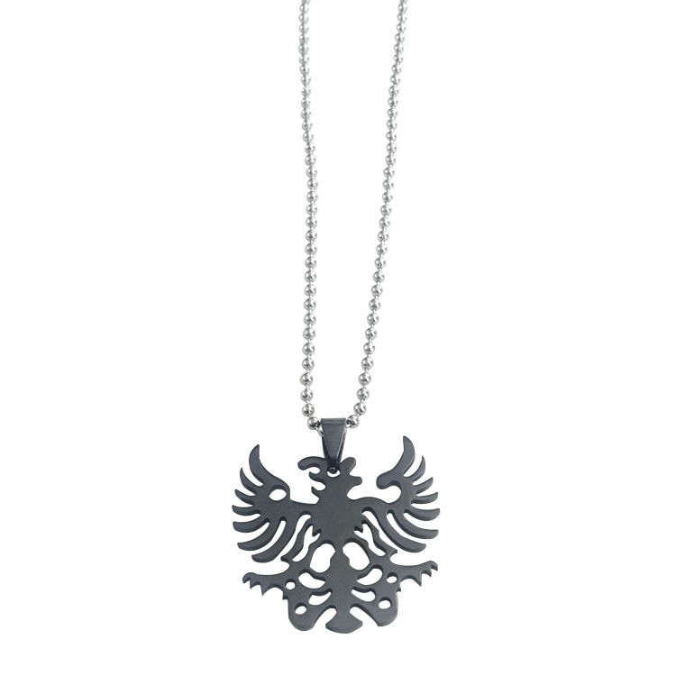 4:Black pendant with round bead chain