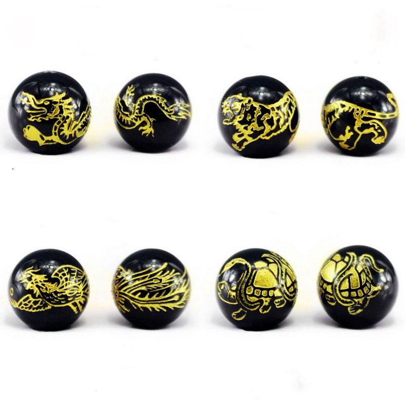 A set of 4 black agates with a diameter of 16mm