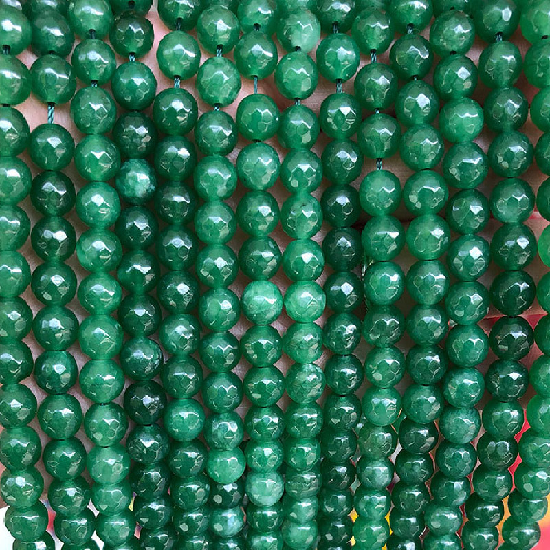 green 4mm about 94pcs