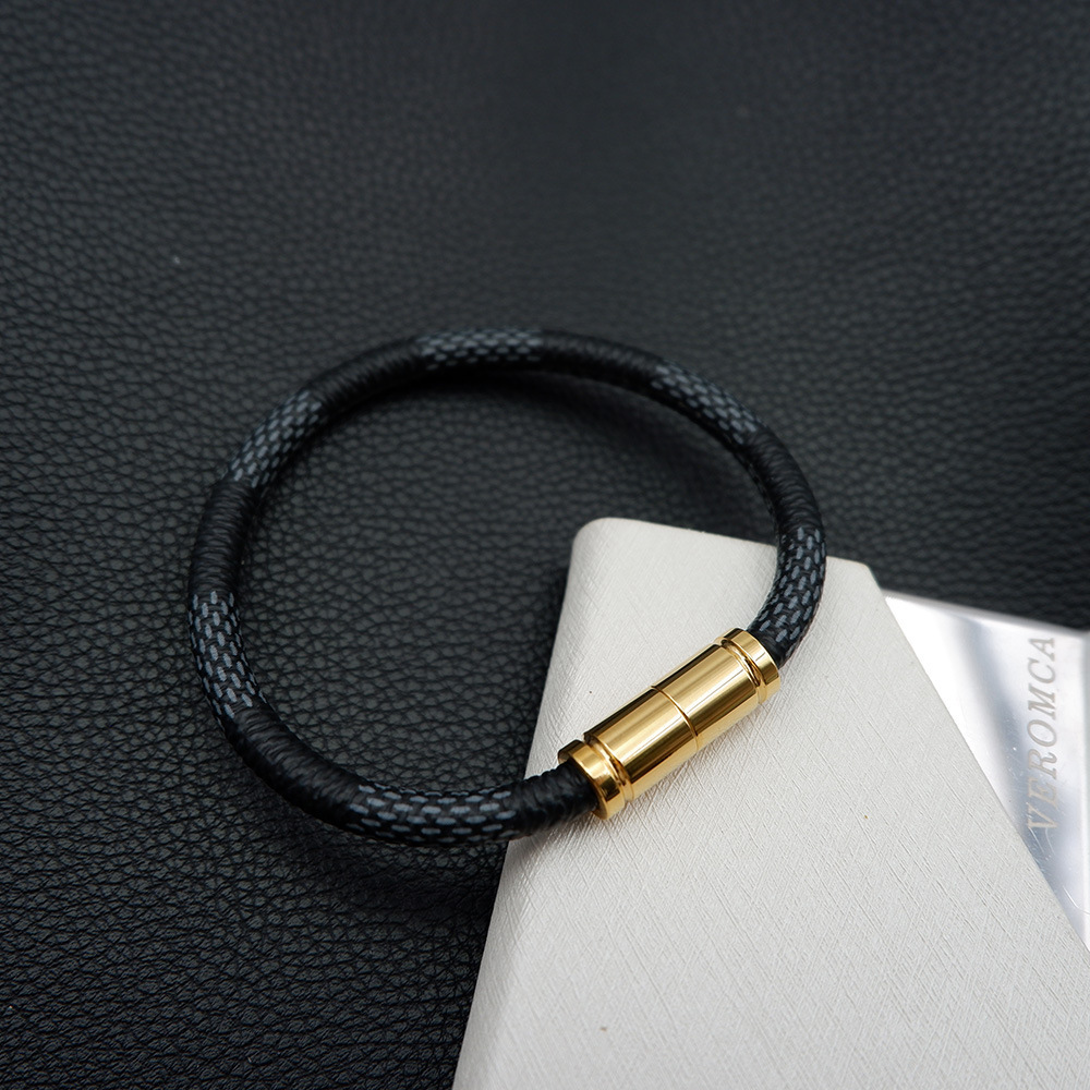 21cm gold buckle black leather