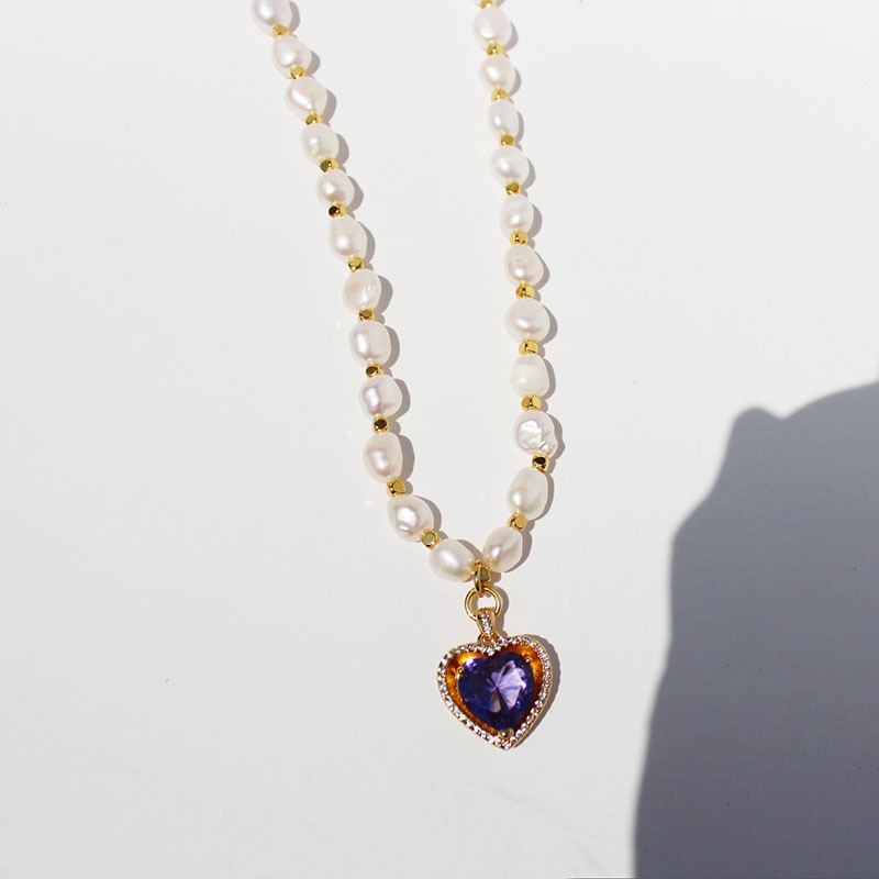 5:Purple heart necklace