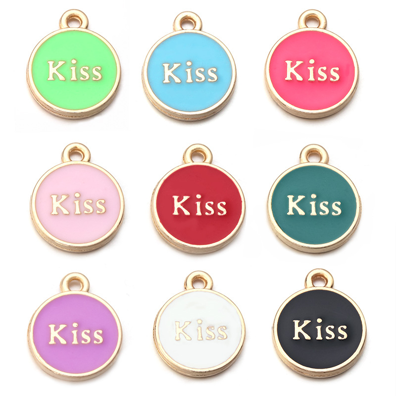 Kiss pendant pink